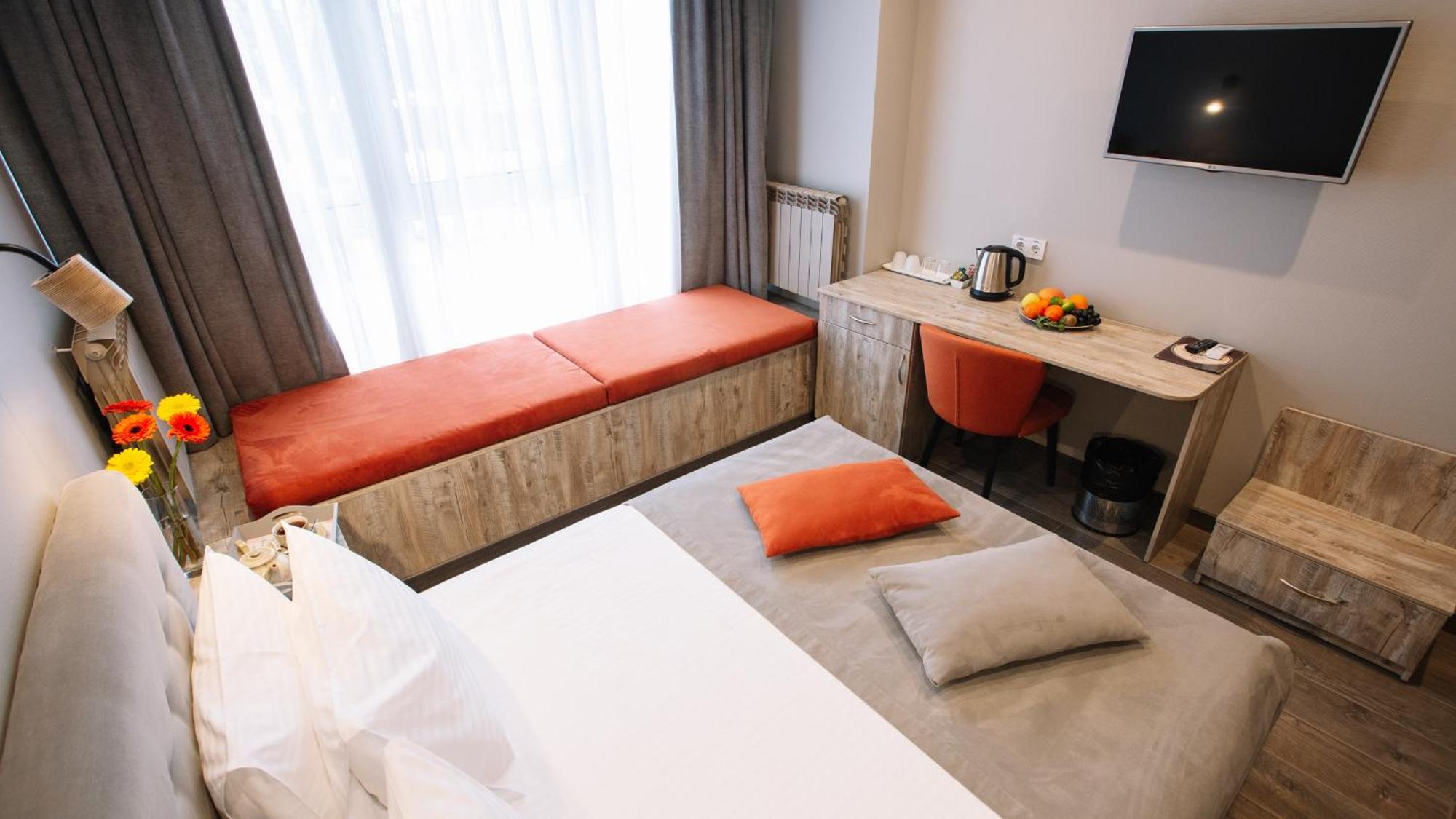 Time Hotel Kiev Esterno foto