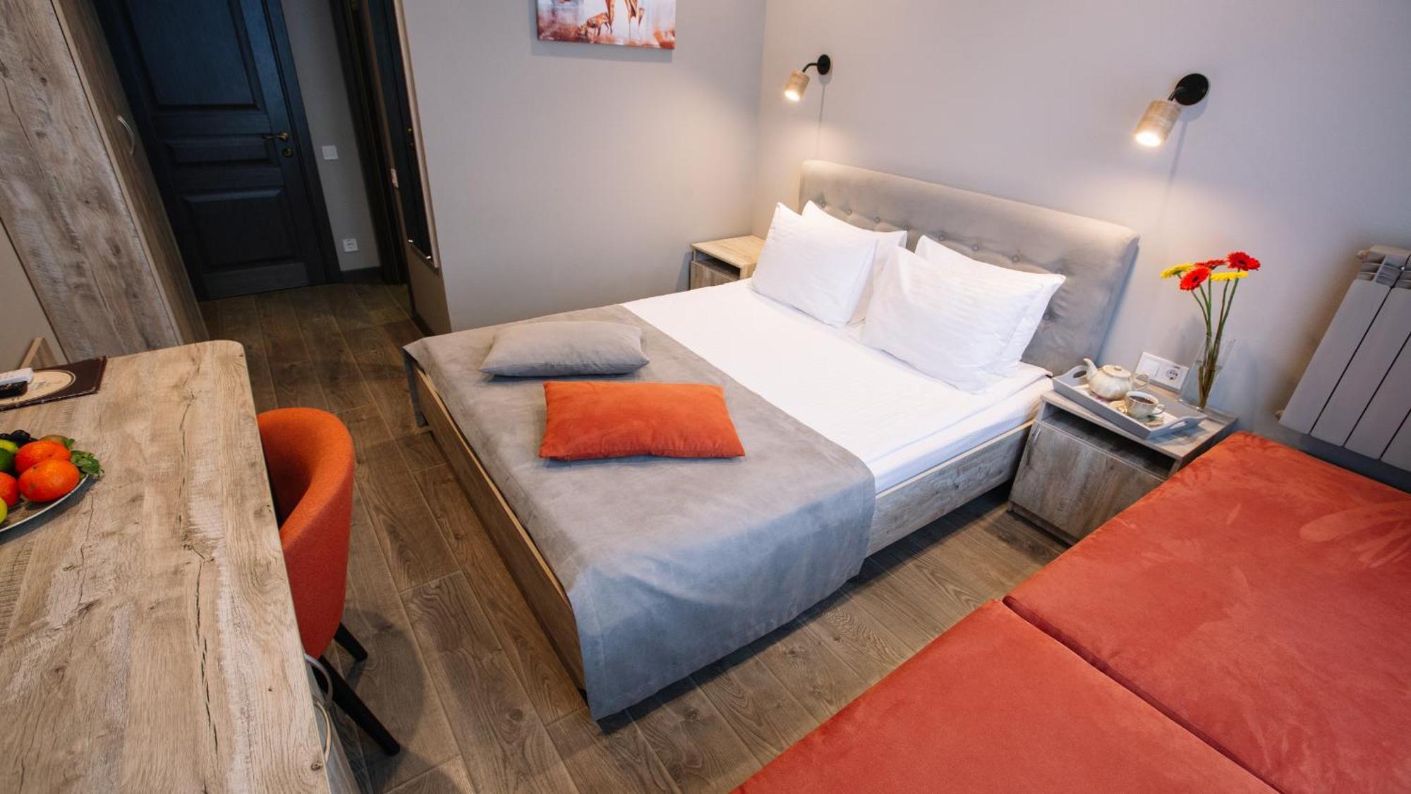 Time Hotel Kiev Esterno foto