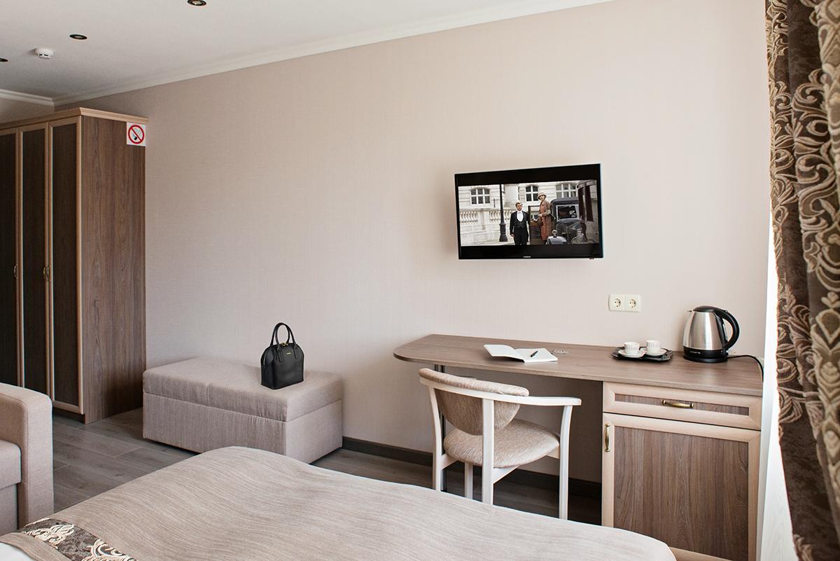 Time Hotel Kiev Esterno foto